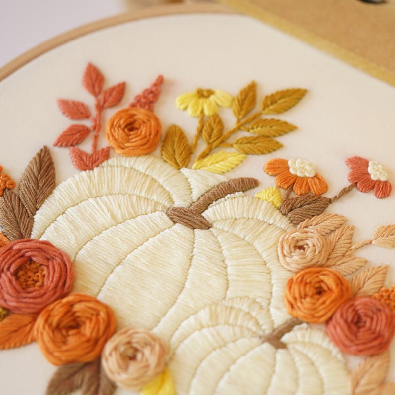 Hand embroidery/selling Sale of Pumpkin pattern in PDF form/Video Tutorial. No. P031